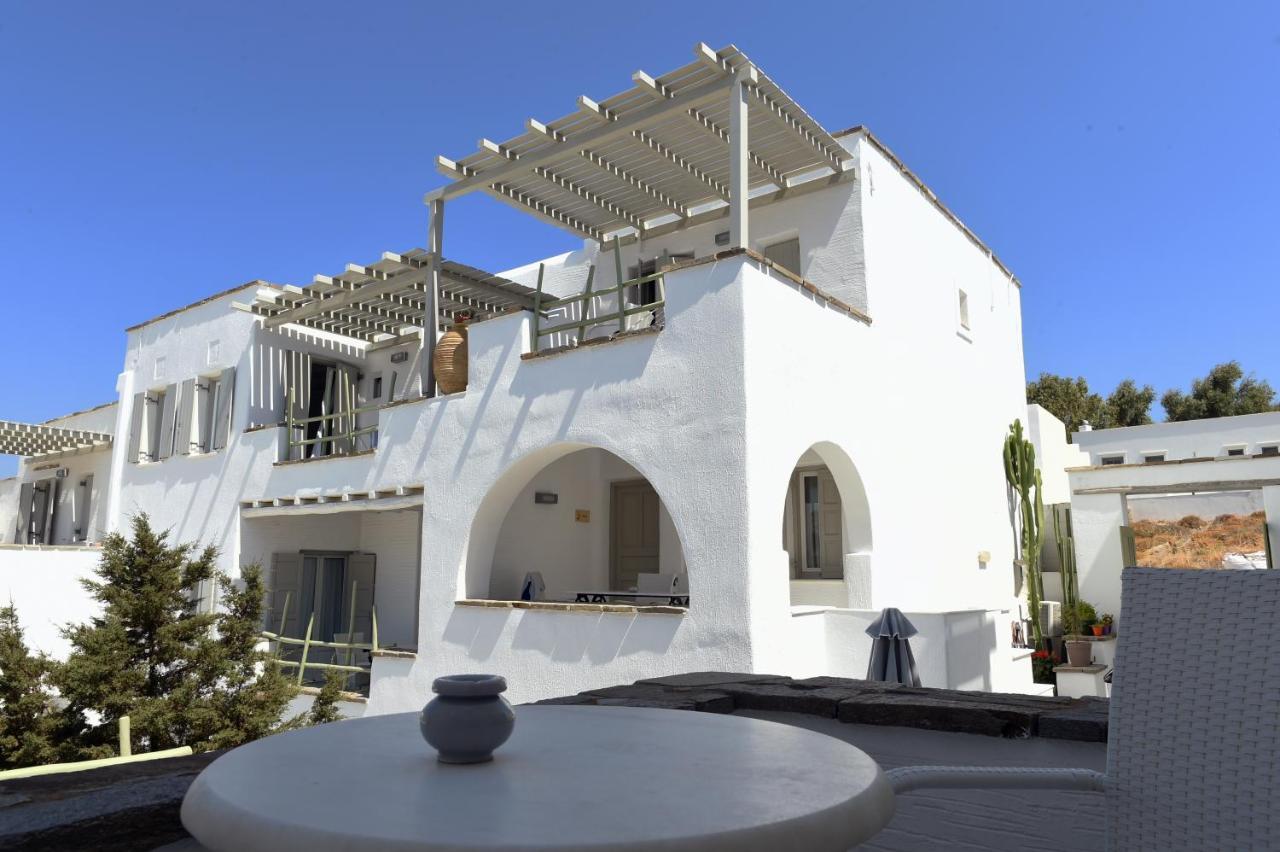 Anthos Naousa (Paros)