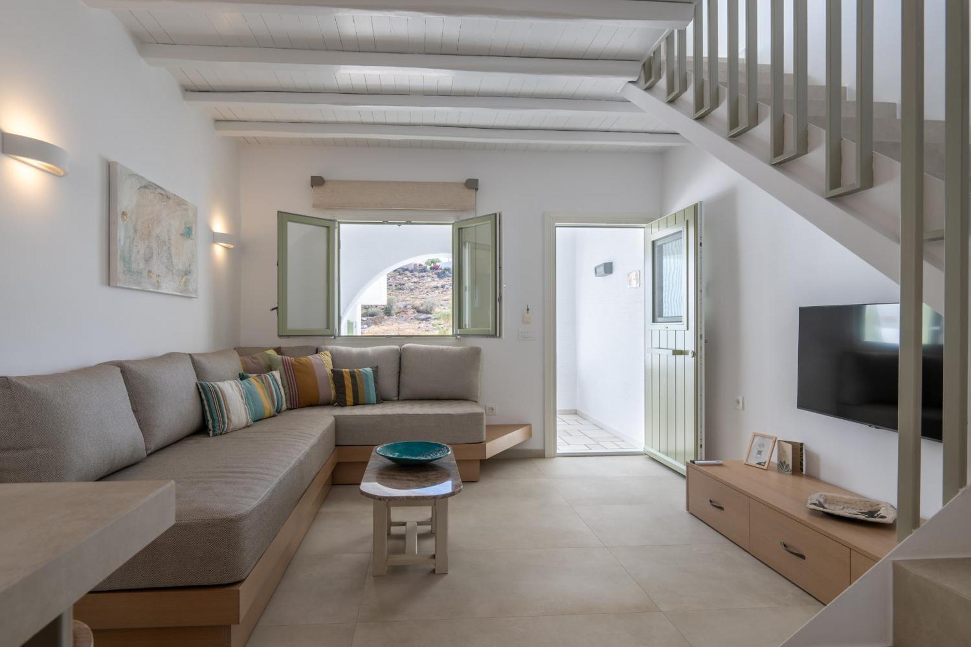 Anthos Aparthotel Náousa